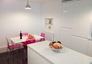 Spacious 3 bedroom split level apartment, Baker Street - CENTRAL LONDON