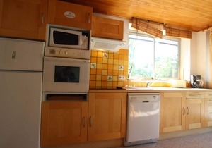 Spacious 4-Room Apartment for 7 in Serre-Chevalier, Chantemerle - Balcony & Parking Included