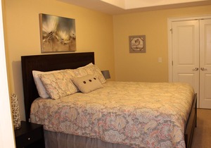 Spacious Family Ready- 3 BR/3BA! Lots Of Amenities In Beautiful Banana Bay!