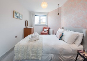 Spacious Fulham apartment close to the river by UnderTheDoormat