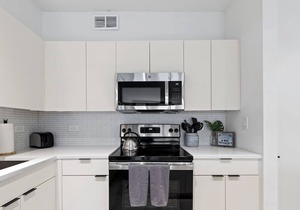 ‼️🔆Spacious Gold Coast Apartment | Rooftop Pool🔆‼️