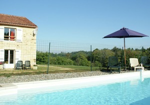 Spacious Holiday Home with Private Swimming Pool in Loubejac