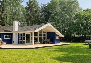Spacious Holiday Home in Gørlev with Sauna