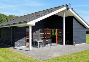 Spacious Holiday Home in Storvorde Jutland with Sauna