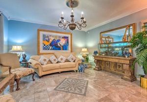 Spacious Memphis Home Less Than 3 Mi to Graceland!