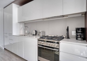 Spacious Rincon Hill 1BR w/W/D, Gym & Pool, near Tech HQs, by Blueground