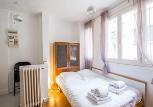 Spacious studio in Batignolles