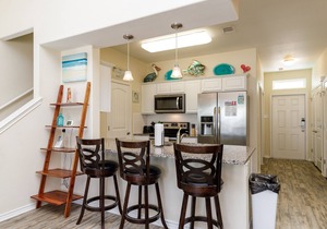 Spacious Townhome w/a Heated Pool, Playground, & Fun for the Whole Family!