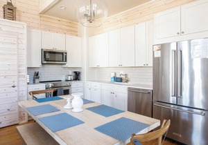 Spacious Townhome w/Great Amenities@Cinnamon Shore