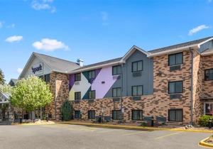Spark By Hilton Eden Prairie
