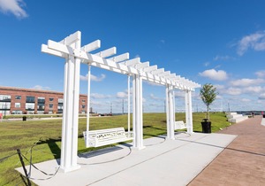 Spectacular Turn-Key Waterfront Getaway for Six!