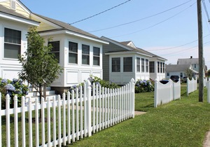 Stay just steps away from a beautiful private beach in Old Lyme!