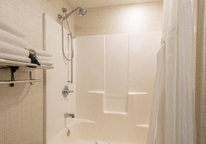 Stay Minutes Away From Wheat Ridge Landmarks! 2 Elegant Units! Free Breakfast!