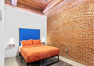 StaySTL-Extended Stays-BR Loft-Pets-W/D