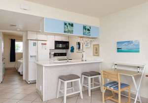 Steps from the Sand – Pet-Friendly Beachside Condo with Private Patio