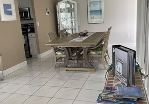 Steps to 2025 #1 Rated Beach in USA Fun-n-Sun Modern 2+2 Condo Pool Pickleball