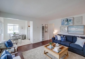 Steps to Ocean * Entire Top Floor * 3 Sun Decks