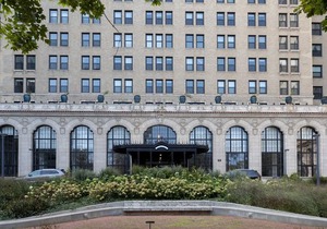 Steps to UChicago, Sci Museum & Lake with Gym by Zencity