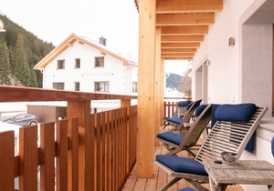 stettli resort - high-quality apartment «muntanella» for up to 17 guests