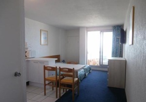 Studio avec piscine face à la mer à Biarritz - FR-1-3-430