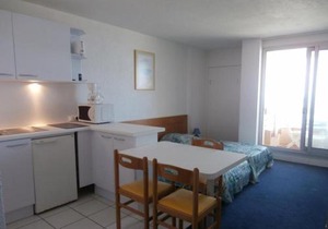 Studio avec piscine face à la mer à Biarritz - FR-1-3-430