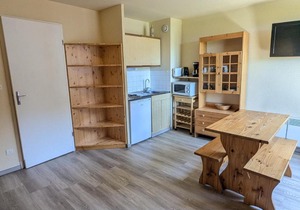 Studio Cabine 4 pers au pied des pistes avec balcon - FR-1-557-13 in Les Adrets
