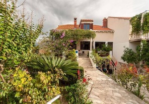 Studio flat with terrace Cavtat, Dubrovnik (AS-2132-a)