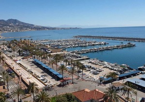 Studio in Fuengirola with sea views