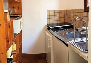 Studio & large garden 200m Calvi beach