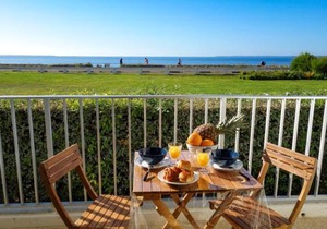 Studio Les Trois Iles-6 by Interhome