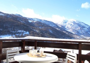 Studio sleeping area 4 pers, southwest balcony, Serre-Chevalier