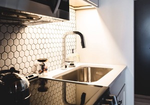 Studio Suite Downtown Elkin Shopping, Entertainment, Restaurants, Vineyards