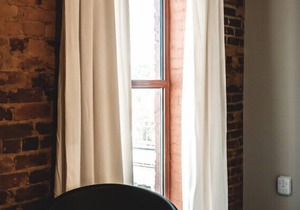 Studio Suite Downtown Elkin Shopping, Entertainment, Restaurants, Vineyards