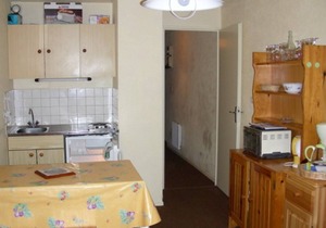 Studio with cabin near slopes, balcony, ski locker, free parking