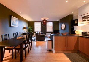 Stunning 1 bed apartment in Munster Village, Fulham