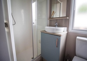 Stunning caravan with WiFi at Azure Seas nearby the beautiful beach ref 32057AZ