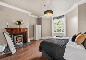 Stunning Georgian Apartment In Yorkshire - Parking