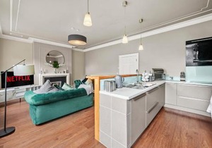 Stunning Georgian Apartment In Yorkshire - Parking