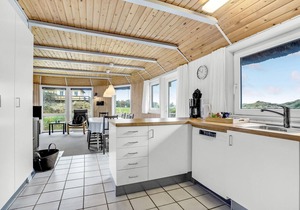 Stunning home in Vejers Strand with sauna