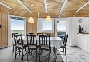 Stunning home in Vejers Strand with sauna