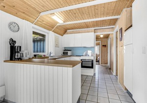 Stunning home in Vejers Strand with sauna