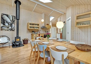 Stunning home in Ejstrupholm with WiFi