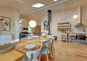 Stunning home in Ejstrupholm with WiFi