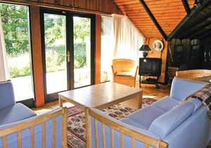 Stunning home in Fjerritslev with WiFi