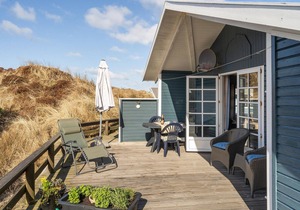 Stunning home in Frøstrup with WiFi