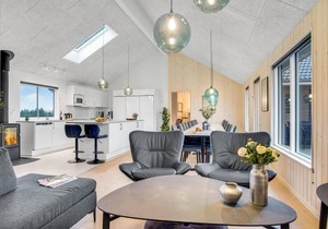 Stunning home in Løkken with sauna