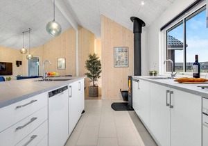 Stunning home in Løkken with sauna