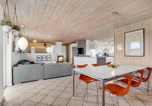Stunning home in Ringkøbing with sauna