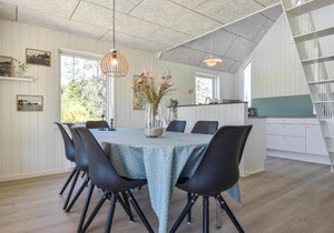 Stunning Home In Skjern With Kitchen