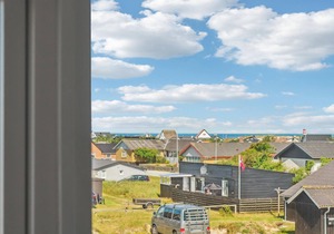 Stunning home in Thisted with kitchen